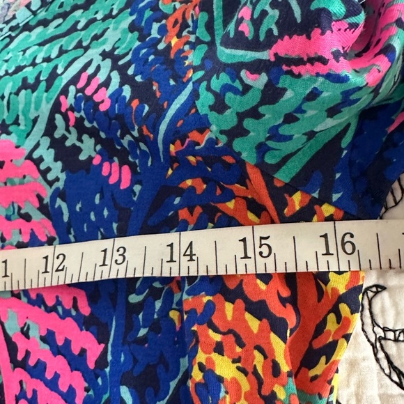 Lilly Pulitzer Colorful Abstract Women's TopXS - Picture 5 of 5